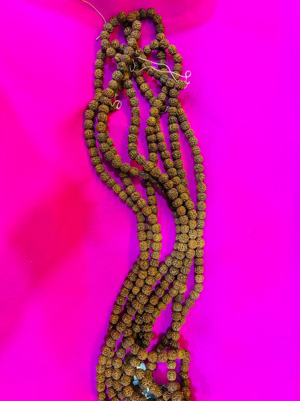 Chains & Rings 16